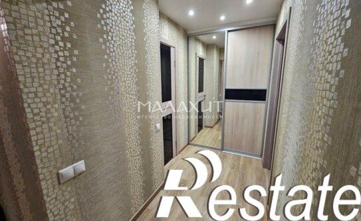 2-комн квартира улица Николая Панова, 50,  д. 50