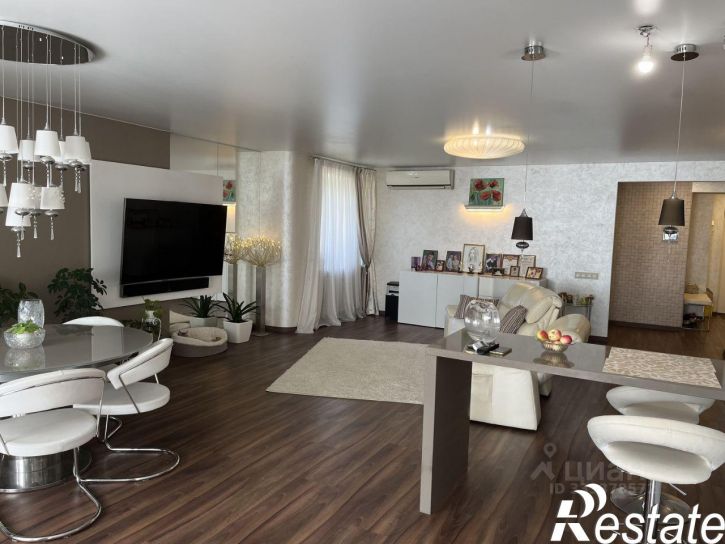 3-комн квартира проспект Карла Маркса, 17,  д. 17