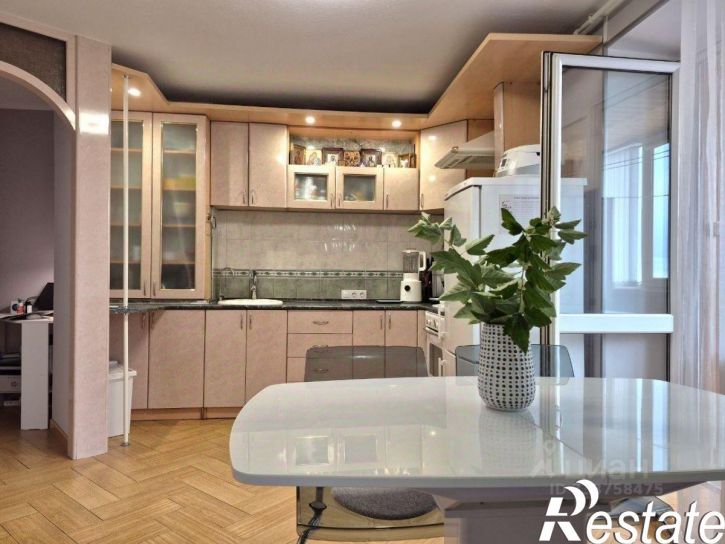 1-комн квартира проспект Кирова, 318,  д. 318