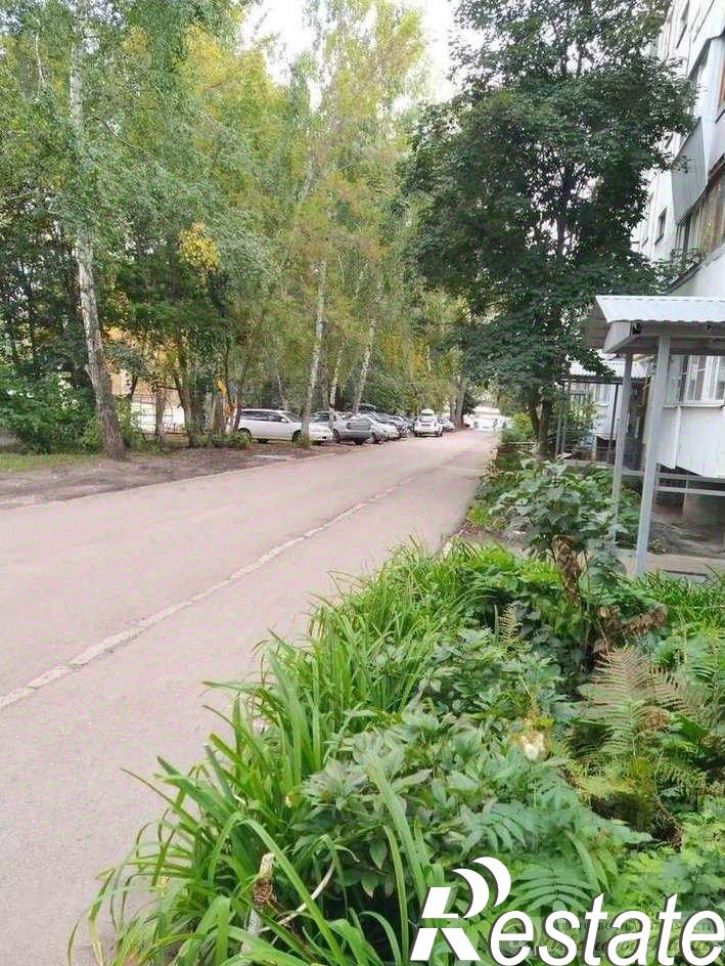 3-комн квартира улица Стара-Загора, 271,  д. 271