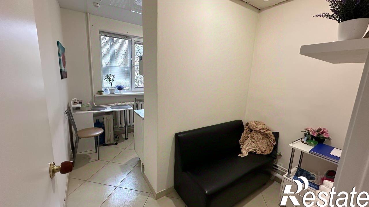Сдать офис, помещение под офис за 50 001 рублей на улица Мориса Тореза, 48