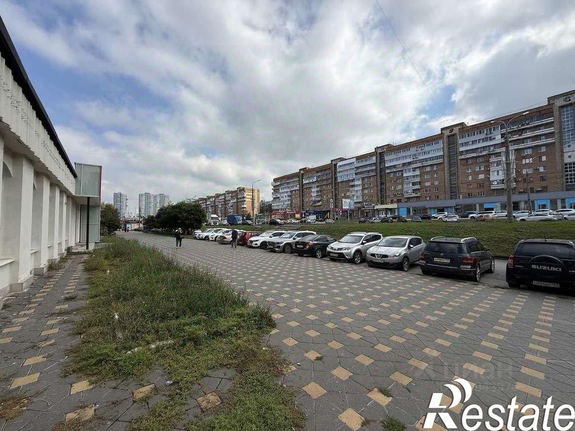 Сдать торговое помещение за 79 169 рублей на проспект Ленина, 14