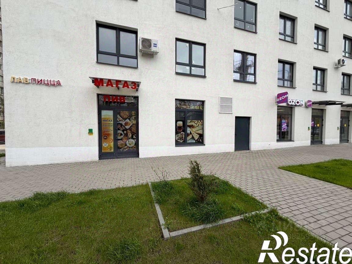 Купить торговое помещение за 9 700 030 рублей на Артёмовская улица, 20