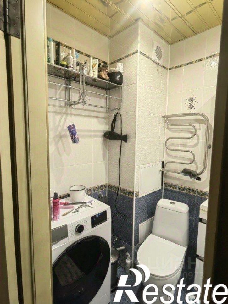 2-комн квартира Коммунистическая улица, 23,  д. 23
