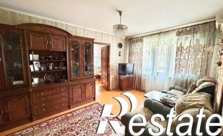 2-комн квартира улица Волгина, 132,  д. 132