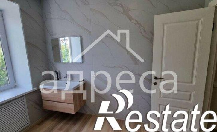 2-комн квартира Спортивная улица, 27,  д. 27