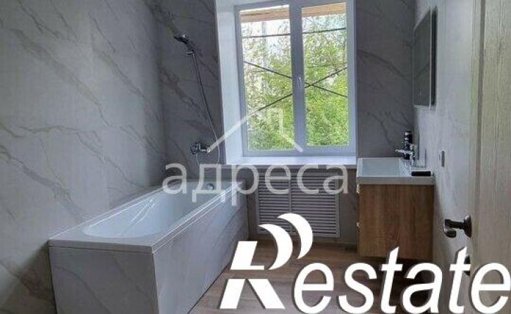 2-комн квартира Спортивная улица, 27,  д. 27