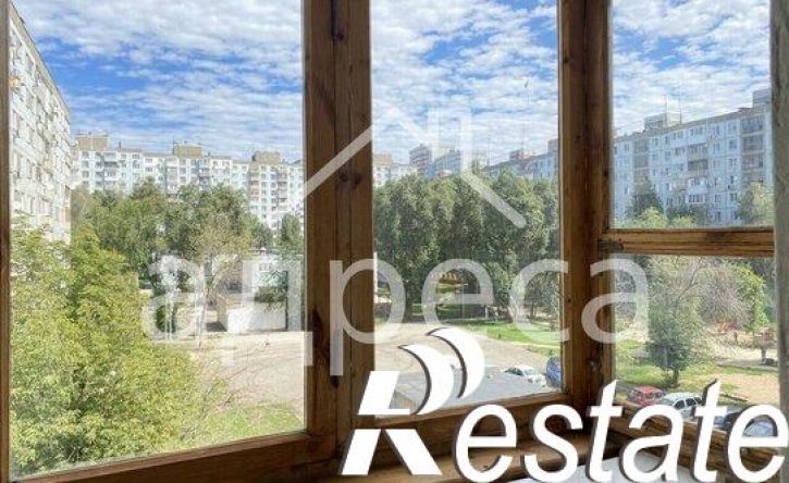3-комн квартира Клиническая улица, 32,  д. 32