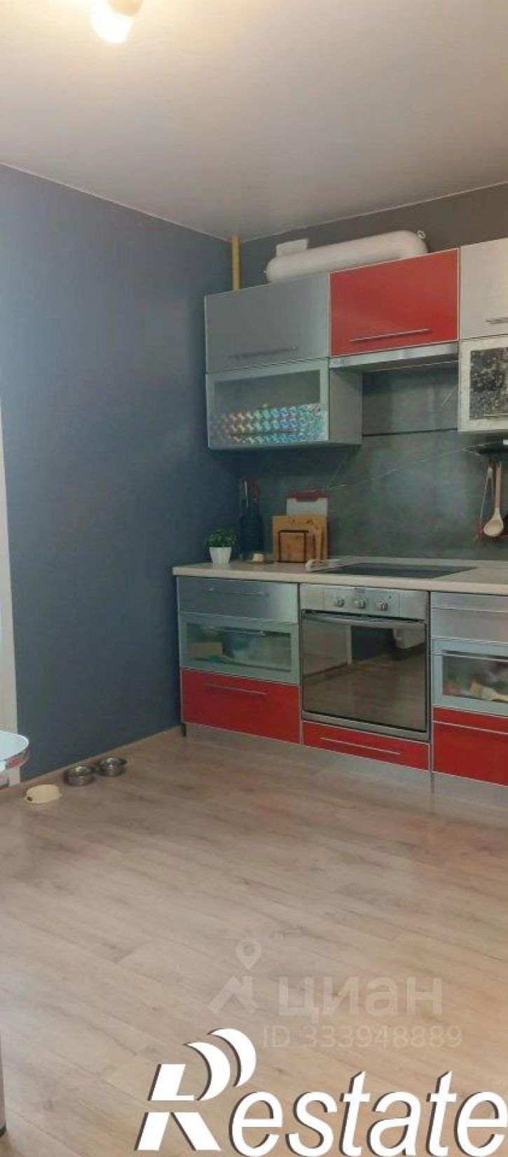 3-комн квартира улица Николая Баженова, 3,  д. 3