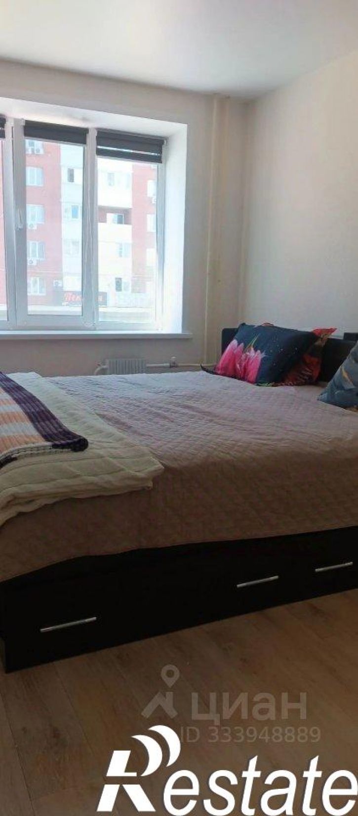3-комн квартира улица Николая Баженова, 3,  д. 3