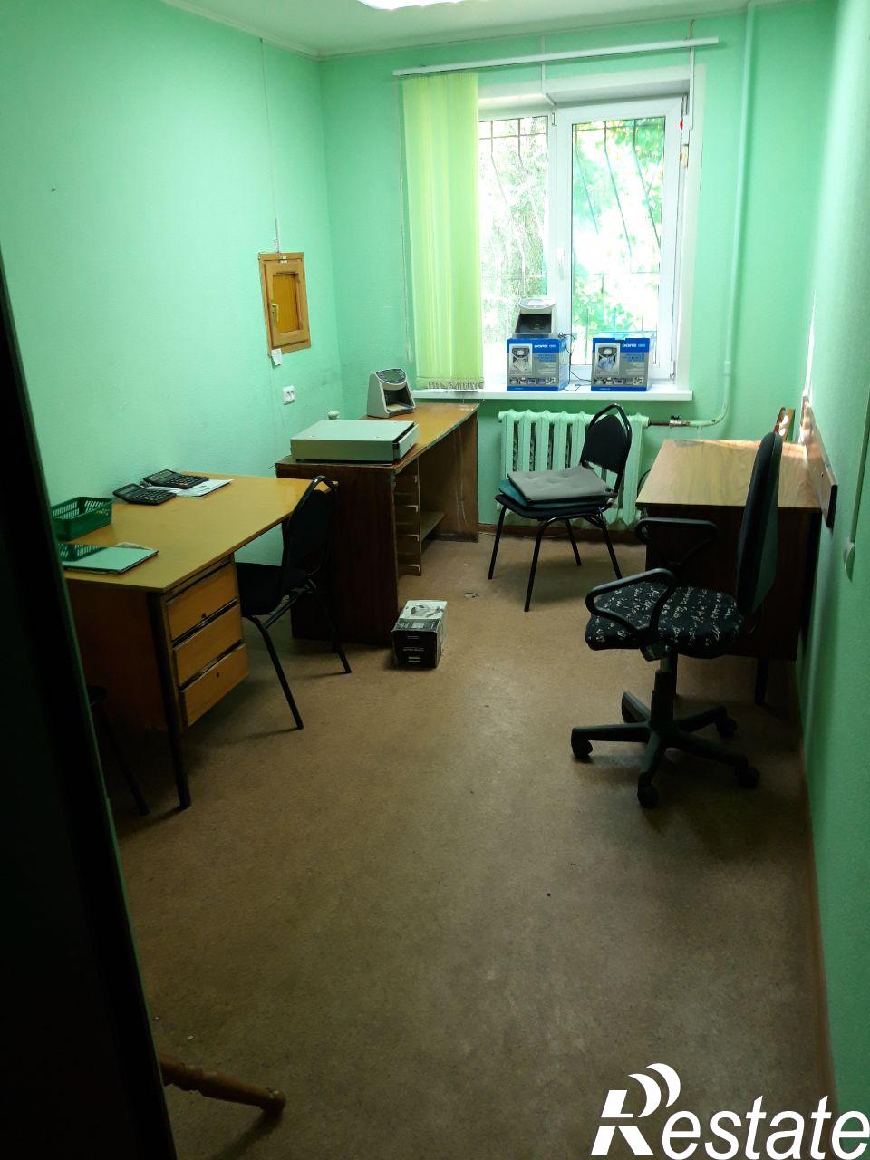 Сдать офис, помещение под офис за 6 500 рублей на Кирова проспект, д.246