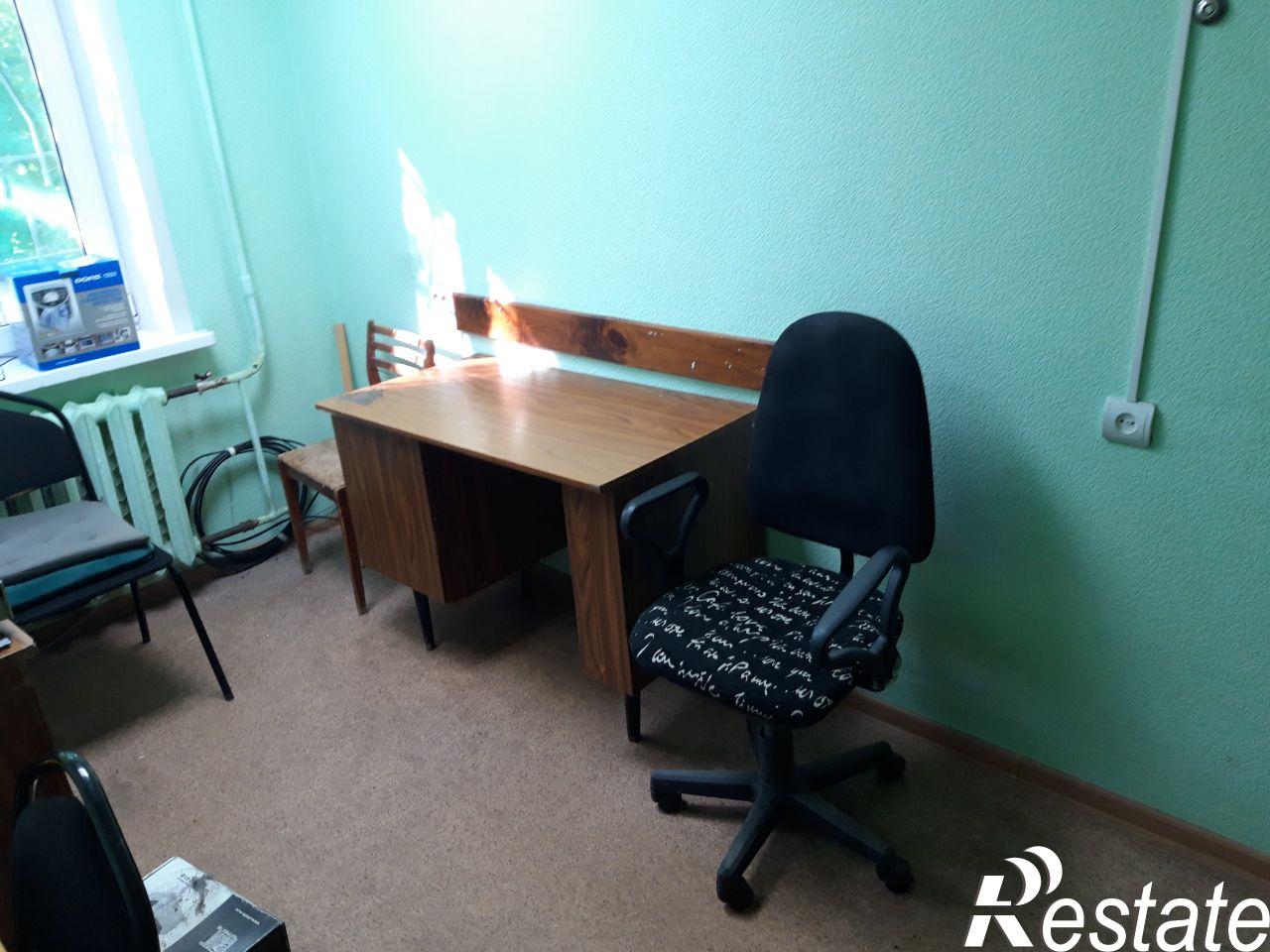 Сдать офис, помещение под офис за 6 500 рублей на Кирова проспект, д.246