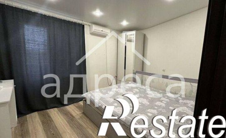 3-комн квартира улица Авроры, 70,  д. 70