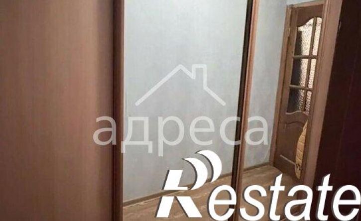2-комн квартира улица Георгия Димитрова, 52А,  д. 52А