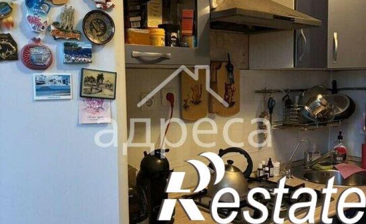 2-комн квартира улица Георгия Димитрова, 52А,  д. 52А