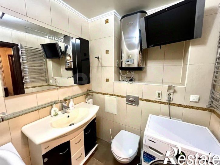 1-комн квартира проспект Кирова, 104,  д. 104