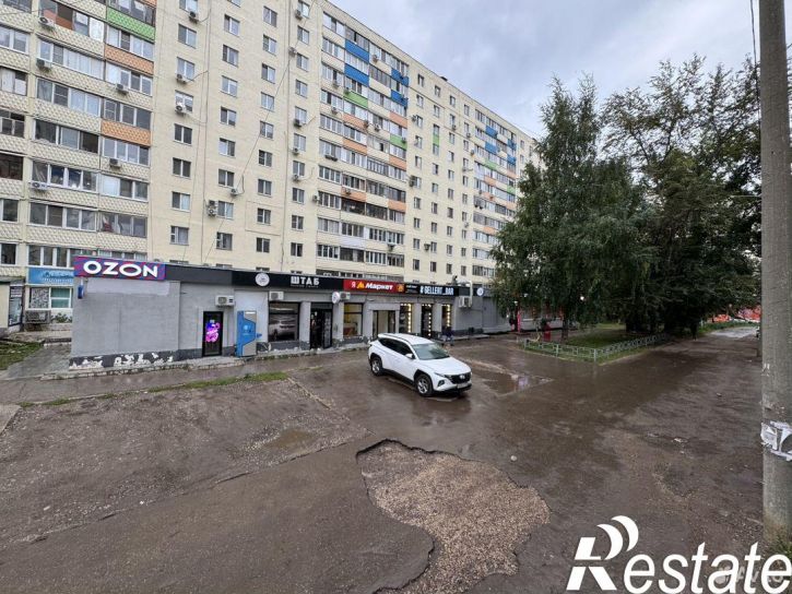 Торговое помещение улица Георгия Димитрова, 110А,  д. 110А