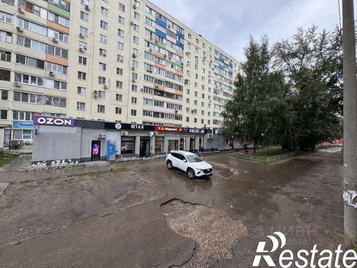 Торговое помещение улица Георгия Димитрова, 110А,  д. 110А