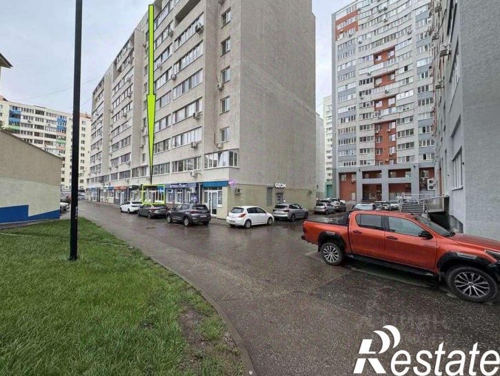Торговое помещение улица Георгия Димитрова, 110А,  д. 110А