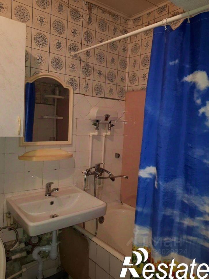 2-комн квартира улица 22-го Партсъезда, 142,  д. 142