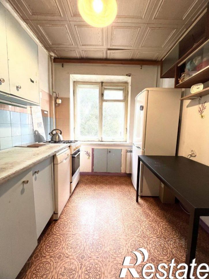 3-комн квартира проспект Юных Пионеров, 146,  д. 146