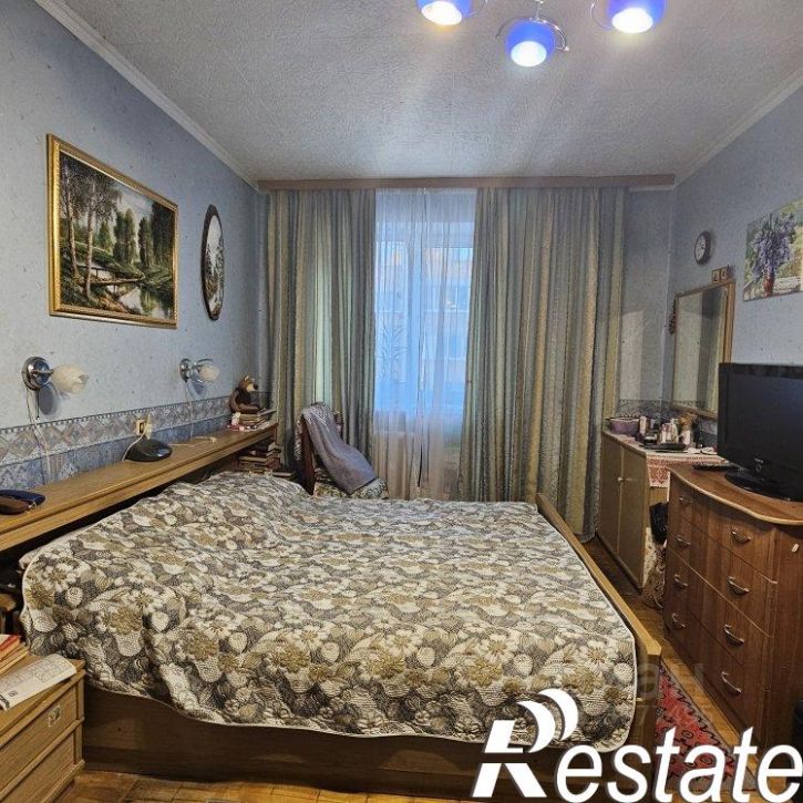 3-комн квартира улица Братьев Коростелёвых, 81,  д. 81