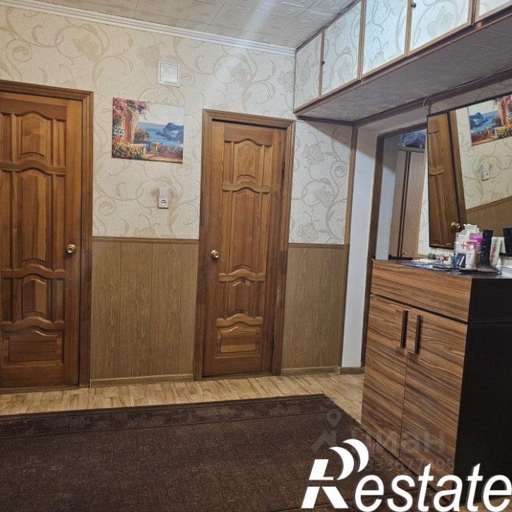 3-комн квартира улица Братьев Коростелёвых, 81,  д. 81