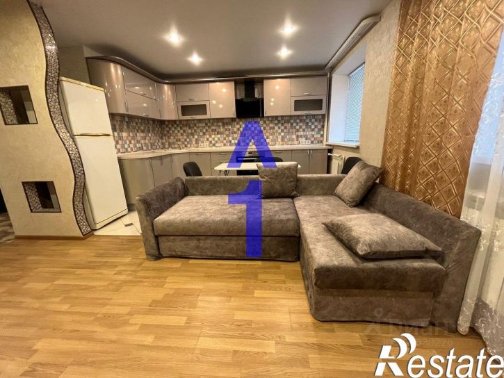 2-комн квартира улица Санфировой, 99,  д. 99