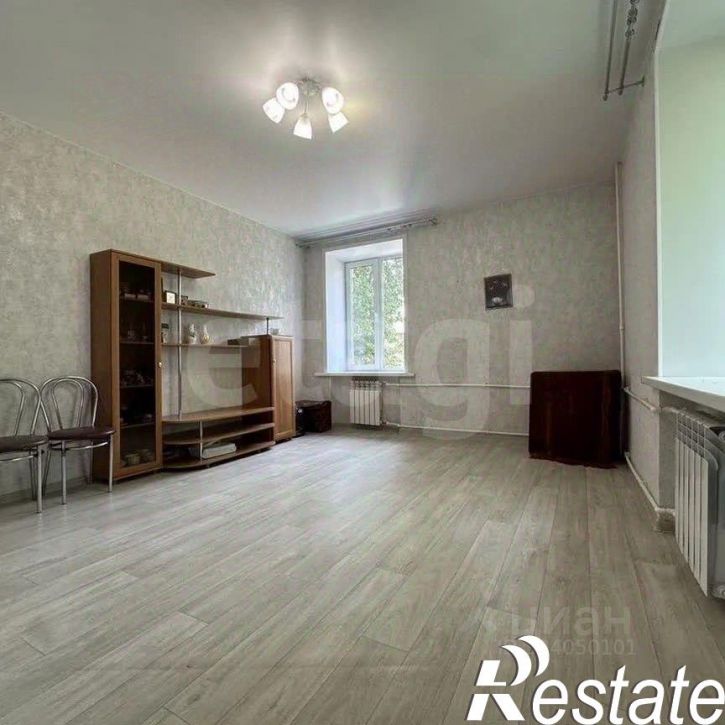 2-комн квартира Сердобская улица, 40,  д. 40