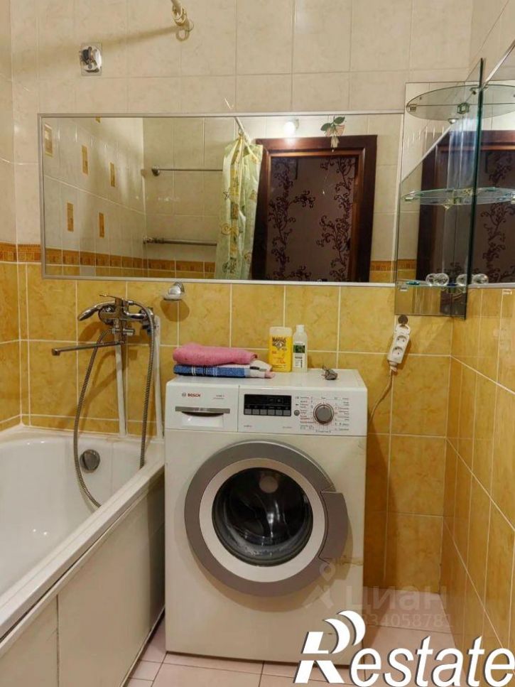 2-комн квартира переулок Карякина, 1,  д. 1