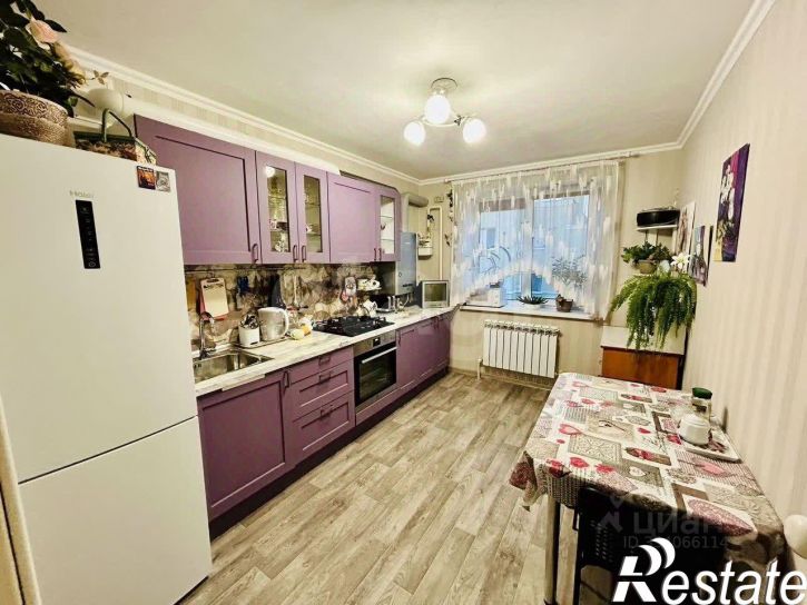 1-комн квартира улица Евгения Золотухина, 42,  д. 42