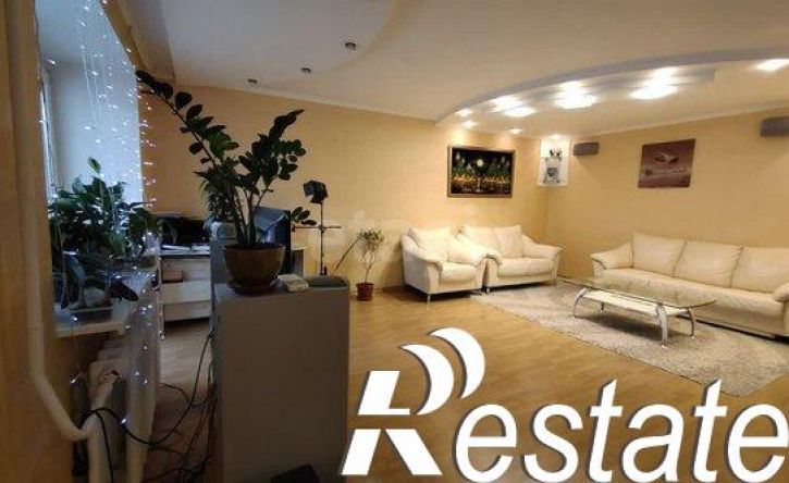 3-комн квартира улица Стара-Загора, 52,  д. 52