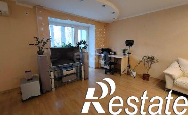 3-комн квартира улица Стара-Загора, 52,  д. 52