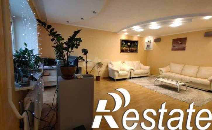 3-комн квартира улица Стара-Загора, 52,  д. 52