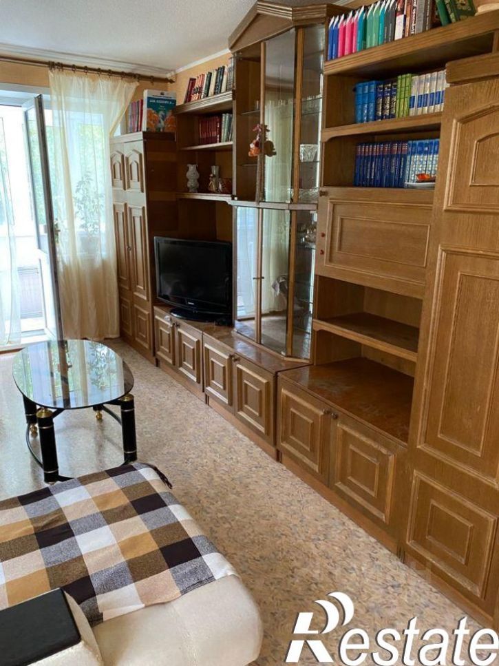 2-комн квартира улица Дзержинского, 38,  д. 38