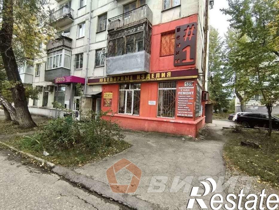Сдать торговое помещение за 70 000 рублей на Гагарина улица, 135