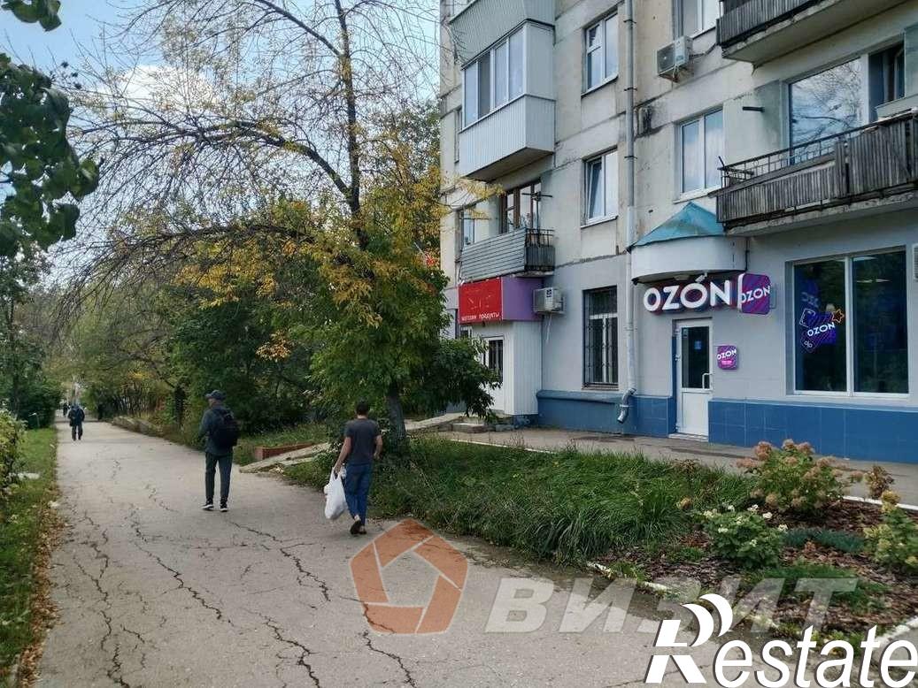 Сдать торговое помещение за 70 000 рублей на Гагарина улица, 135