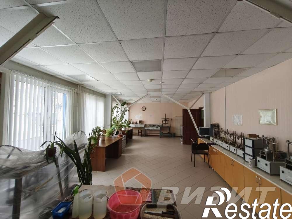 Сдать офис, помещение под офис за 300 000 рублей на Гагарина улица, 141б