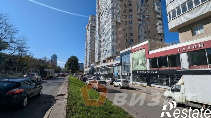 Торговое помещение Ново-Садовая улица, 136