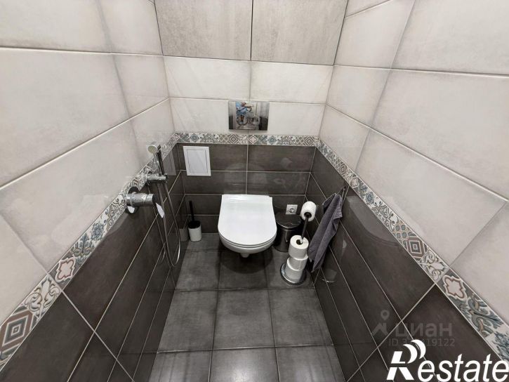 2-комн квартира проспект Кирова, 322А к6,  д. 322А к6