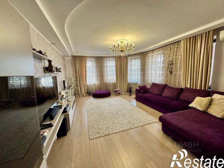 3-комн квартира улица Чкалова, 44,  д. 44