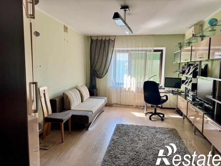3-комн квартира улица Чкалова, 44,  д. 44