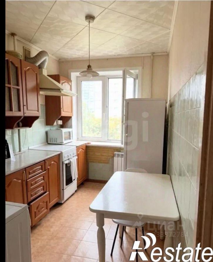3-комн квартира Больничная улица, 20,  д. 20