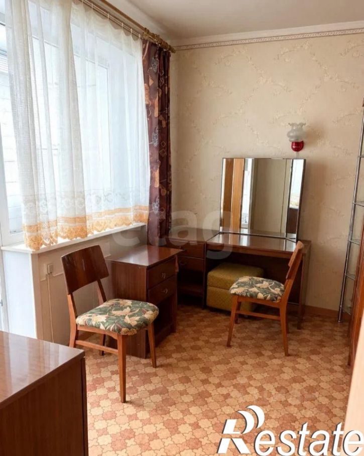 3-комн квартира Больничная улица, 20,  д. 20