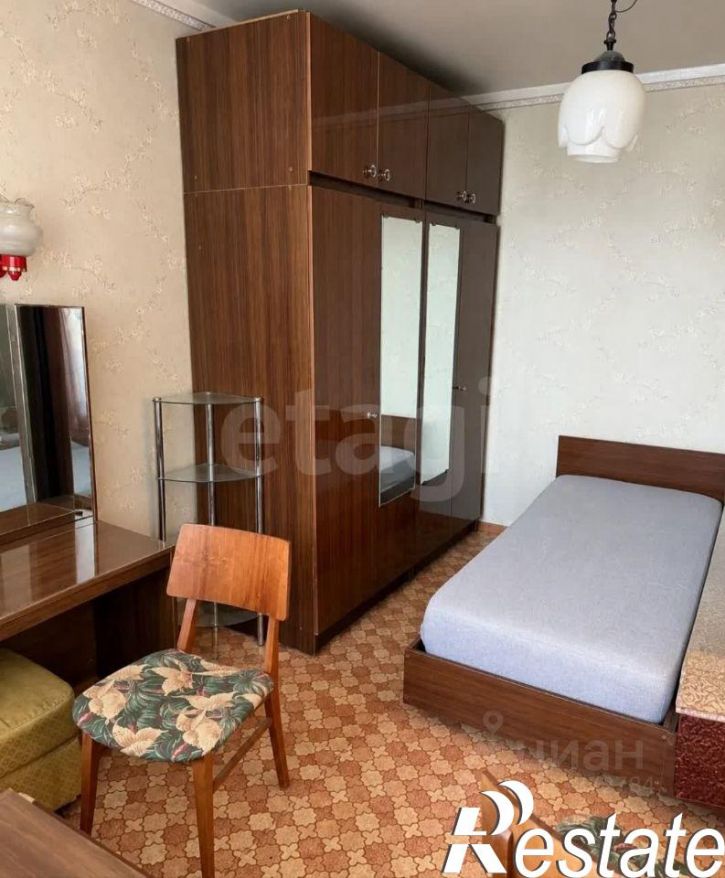 3-комн квартира Больничная улица, 20,  д. 20
