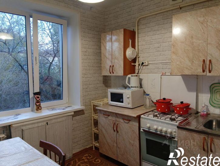1-комн квартира Среднесадовая улица, 12,  д. 12