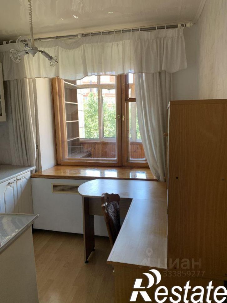 1-комн квартира улица Братьев Коростелёвых, 140,  д. 140