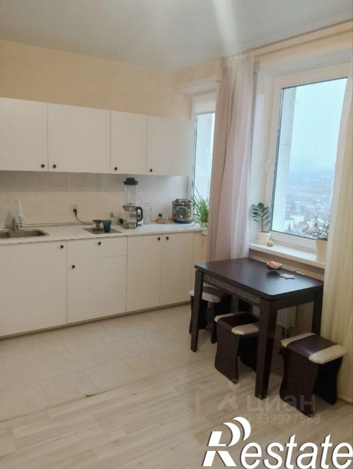 1-комн квартира Ново-Садовая улица, 106Н,  д. 106Н