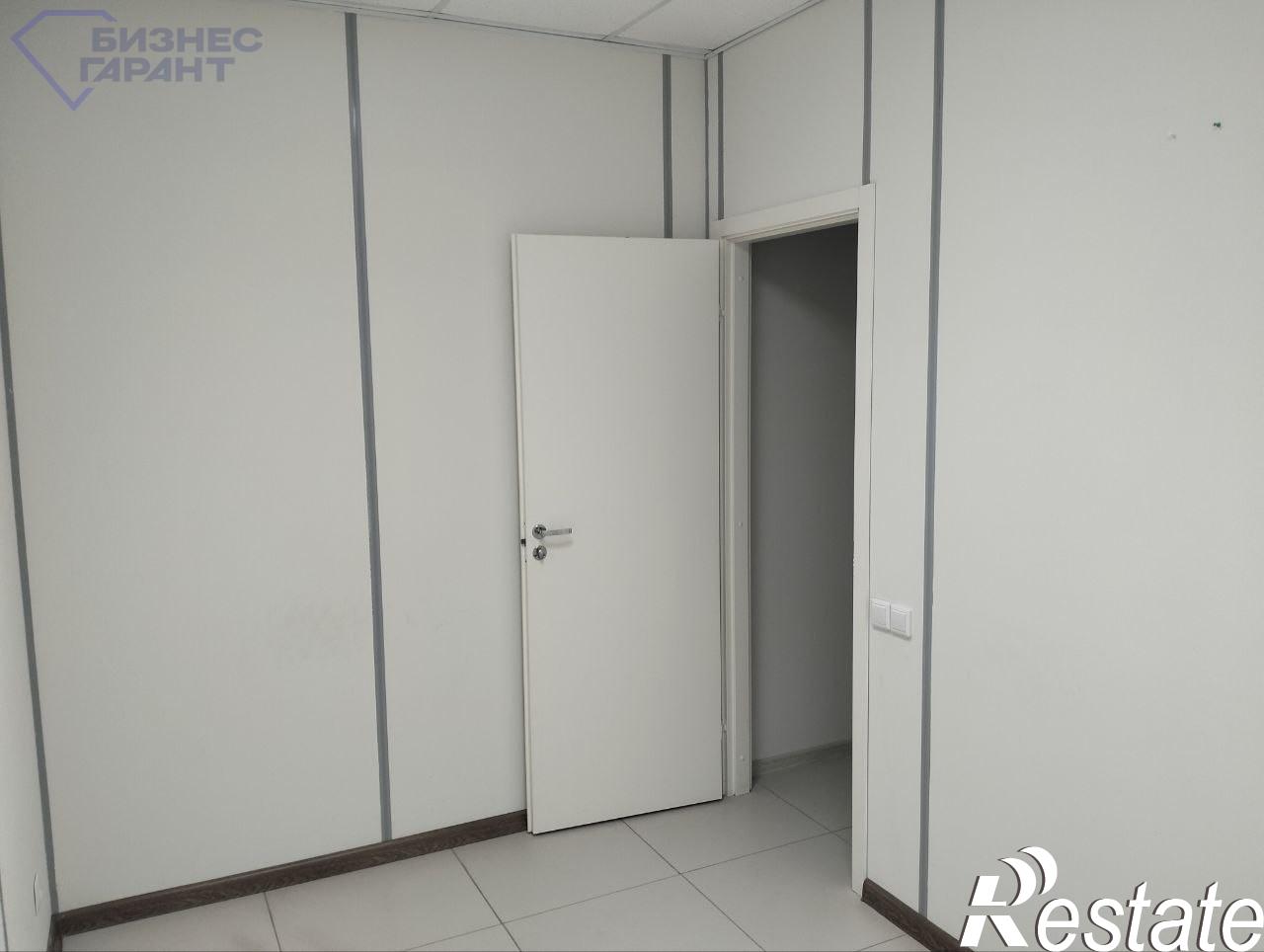 Сдать офис, помещение под офис за 53 300 рублей на Советской Армии улица, 240