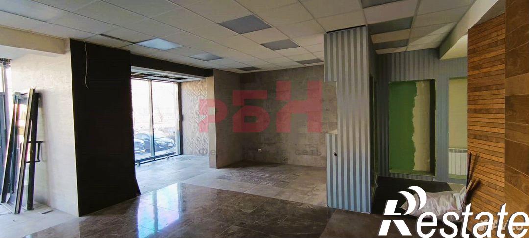 Сдать торговое помещение за 135 000 рублей на улица Мориса Тореза, 13А